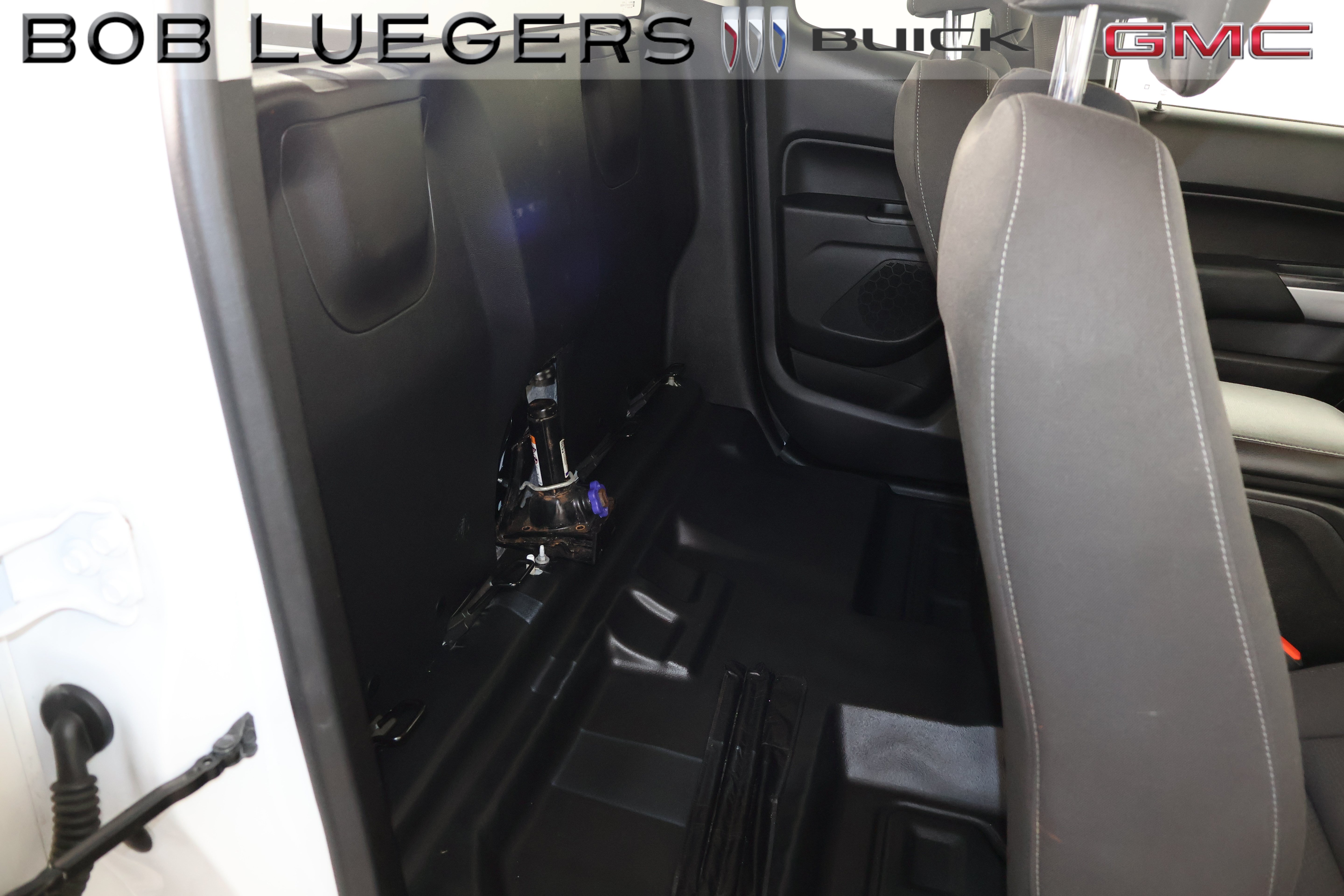 Certified 2022 Chevrolet Colorado LT w/ Fleet Safety Package RWD image 12