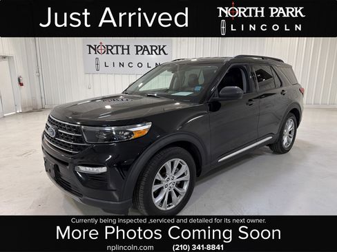Used 2020 Ford Explorer XLT w/ Equipment Group 202A image 1