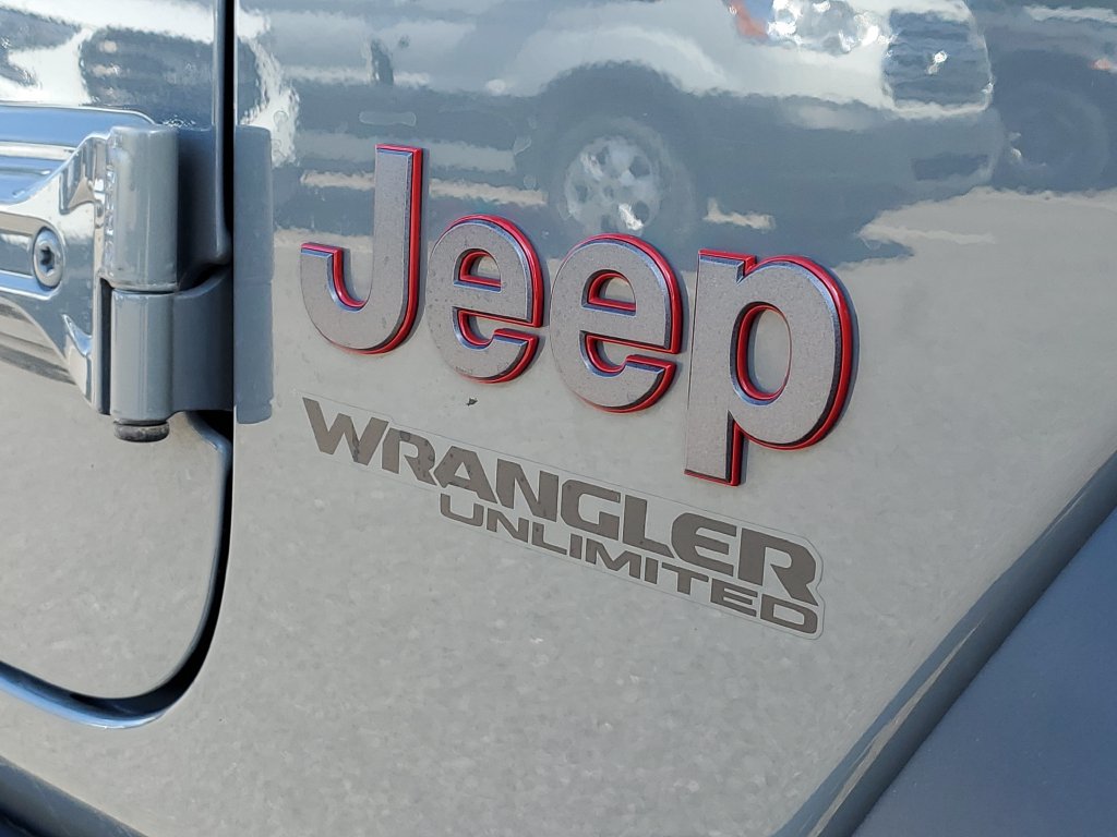Used 2022 Jeep Wrangler Unlimited Rubicon AWD/4WD image 6
