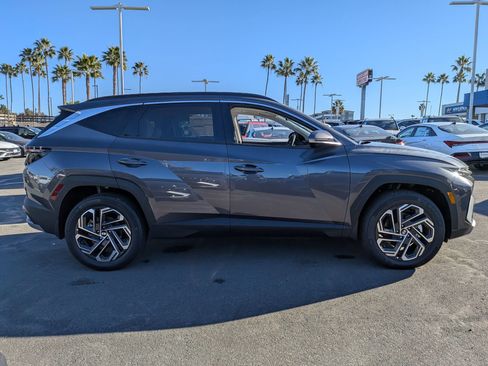 New 2025 Hyundai Tucson Limited image 5