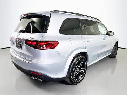 New 2026 Mercedes-Benz GLS 450 4MATIC image 7