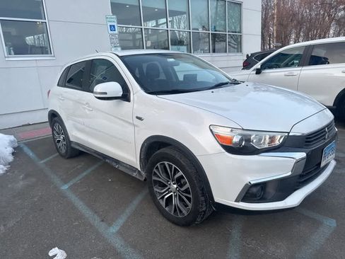 Used 2016 Mitsubishi Outlander Sport ES image 5