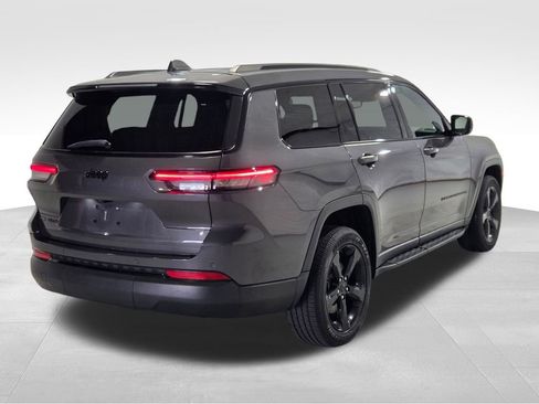 Certified 2022 Jeep Grand Cherokee L Laredo image 21