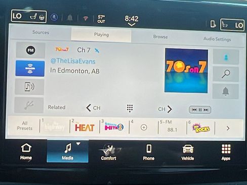 New 2026 Chrysler Pacifica Select image 24