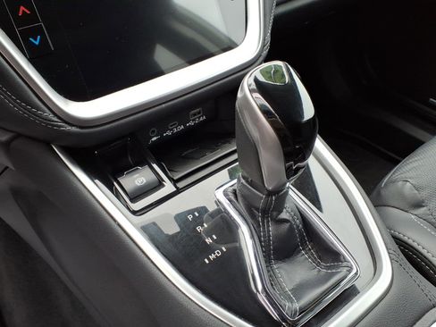 Certified 2023 Subaru Outback Limited image 11