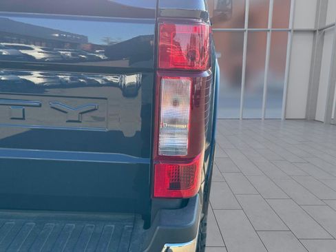 Used 2022 Ford F250 Lariat w/ Tremor Off-Road Package image 10