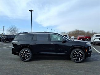 New 2026 Chevrolet Traverse High Country video 2