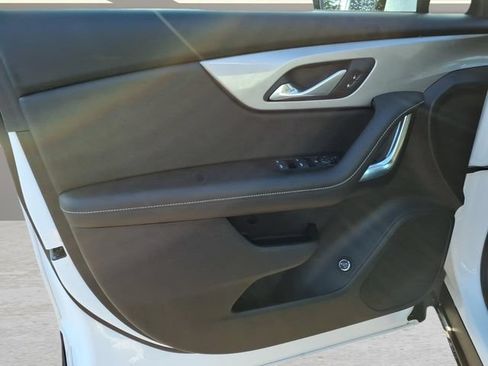 Used 2024 Chevrolet Blazer LT w/ Convenience Package FWD image 14