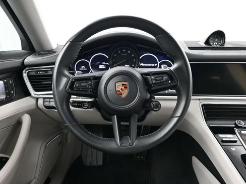 Certified 2022 Porsche Panamera 4 image 13