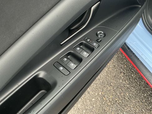 New 2025 Hyundai Elantra N image 11