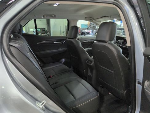 Used 2023 Buick Envision Essence AWD/4WD image 11