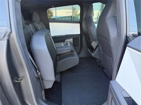 Used 2024 Tesla Cybertruck Cyberbeast AWD/4WD image 34