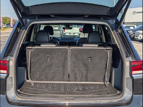 Used 2022 Volkswagen Atlas SEL R-Line image 21