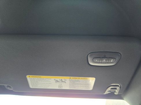 New 2026 RAM 1500 4x4 Crew Cab image 21