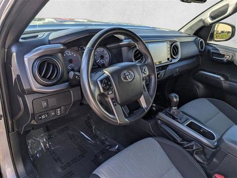 Certified 2021 Toyota Tacoma TRD Off-Road image 9