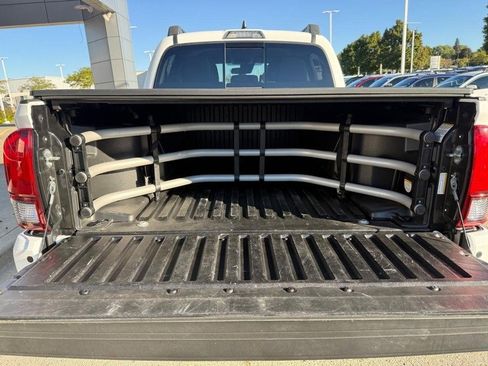 Used 2022 Toyota Tacoma SR5 w/ Trail Edition image 16