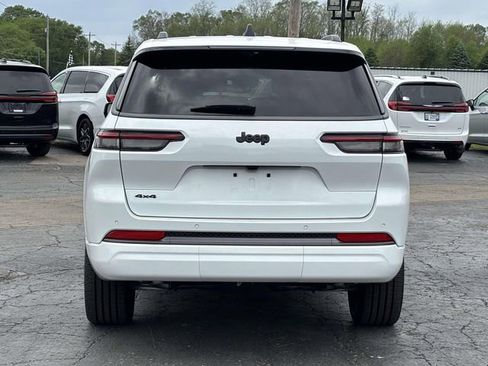 New 2026 Jeep Grand Cherokee L Limited AWD/4WD image 39