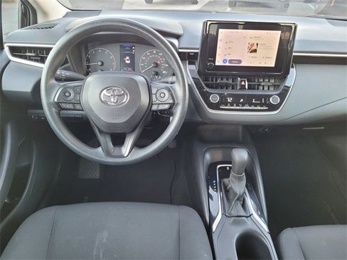 Used 2024 Toyota Corolla LE image 7