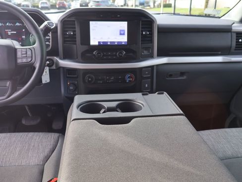 Used 2023 Ford F150 XLT image 25