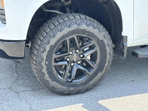 New 2026 Chevrolet Silverado 1500 Custom Trail Boss AWD/4WD image 17