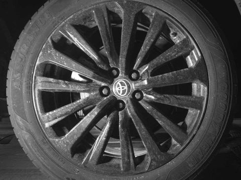 Used 2025 Toyota Highlander XSE image 17