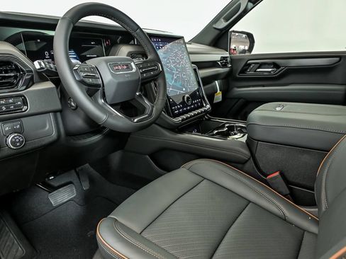 New 2026 GMC Yukon AT4 w/ AT4 Premium Package AWD/4WD image 8