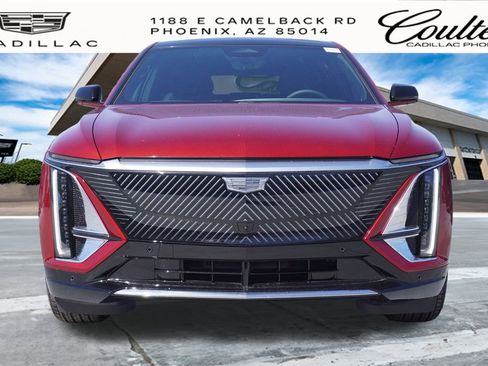 New 2025 Cadillac Lyriq Luxury image 5