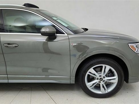 Used 2024 Audi Q3 2.0T Premium Plus image 7
