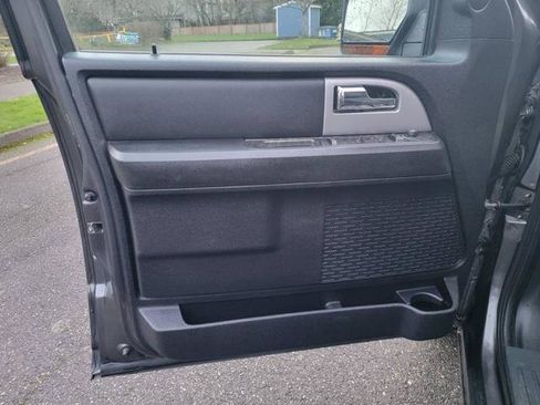 Used 2015 Ford Expedition EL Limited w/ Equipment Group 301A image 9