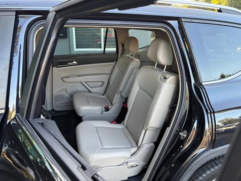 Used 2019 Volkswagen Atlas SEL AWD/4WD image 12