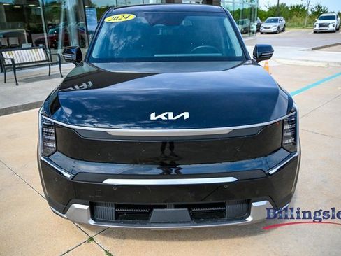 Used 2024 Kia EV9 Light Long Range image 8