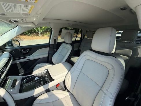 New 2025 Lincoln Aviator Reserve w/ Jet Appearance Package image 13