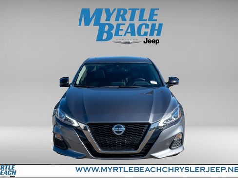 Used 2022 Nissan Altima 2.0 SR image 9