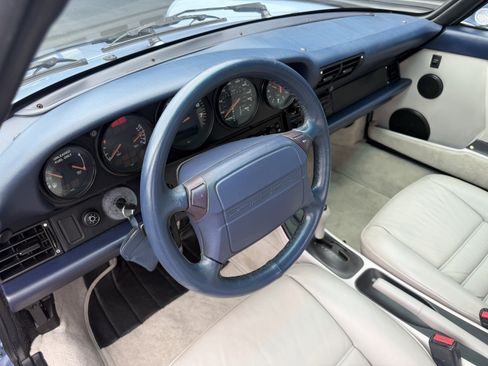 Used 1992 Porsche 911 Cabriolet image 4