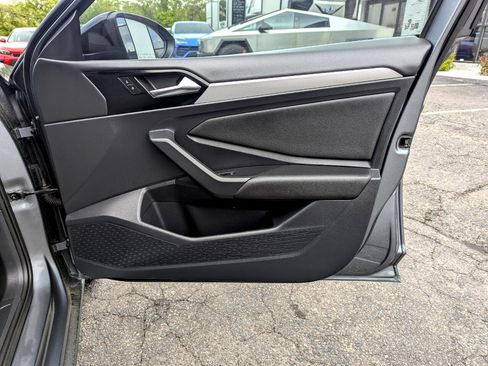 Used 2020 Volkswagen Jetta R-Line image 31