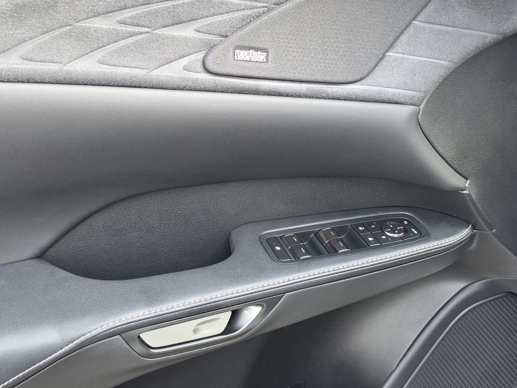Certified 2023 Lexus RX 350 w/ Accessory Package (Z1) AWD/4WD image 29