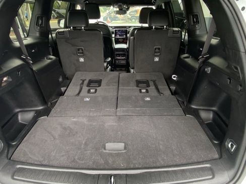 Used 2021 Jeep Grand Cherokee L Laredo image 25