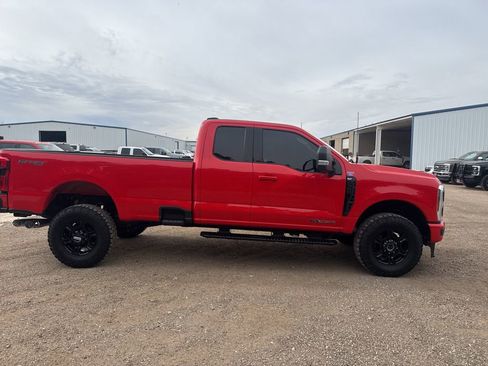 Used 2024 Ford F350 XLT w/ XLT Premium Package image 8