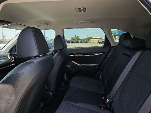 Used 2025 Kia Seltos S FWD image 17