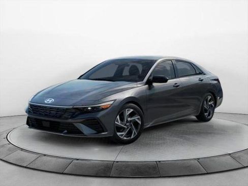 New 2026 Hyundai Elantra SEL Sport Premium image 1