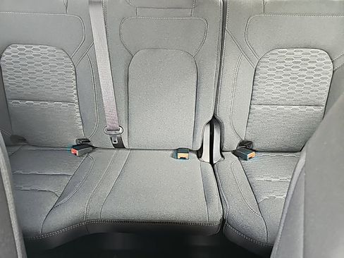 Certified 2025 RAM 1500 Big Horn image 32