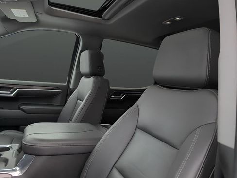 Used 2024 Chevrolet Silverado 1500 LTZ w/ LTZ Premium Package image 11