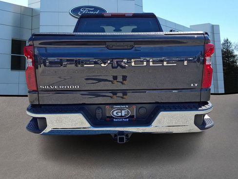 Used 2024 Chevrolet Silverado 1500 LT AWD/4WD image 7