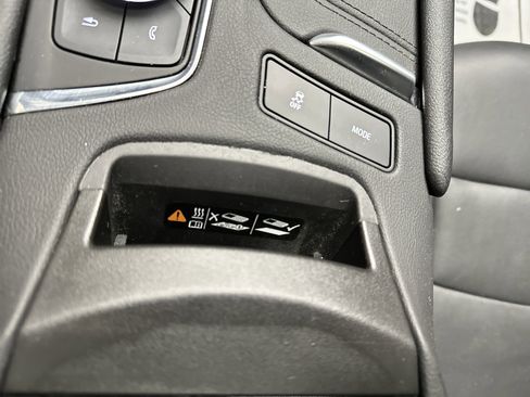 Used 2023 Cadillac XT6 Sport image 46