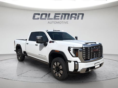 New 2026 GMC Sierra 2500 Denali AWD/4WD image 7
