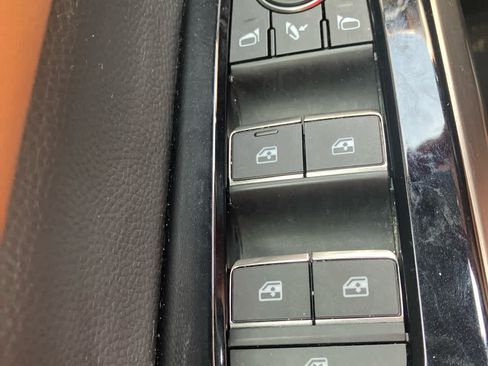 Used 2024 Nissan Pathfinder Platinum w/ Cargo Package AWD/4WD image 13