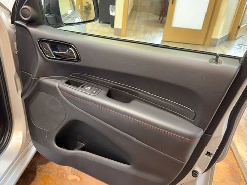 Used 2025 Dodge Durango R/T w/ Blacktop Package image 24