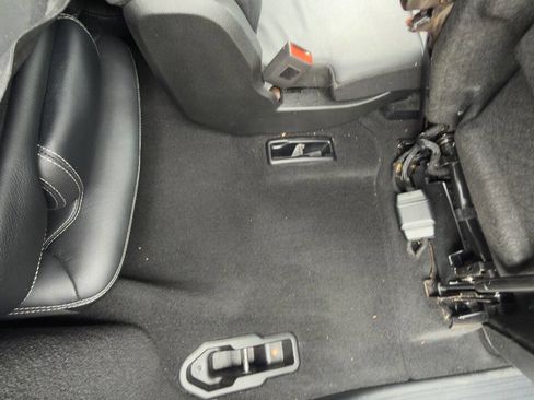 Used 2014 Mercedes-Benz GL 550 4MATIC image 56