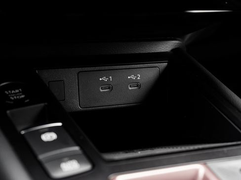 New 2026 Nissan Kicks SR w/ Cold Weather Package image 15