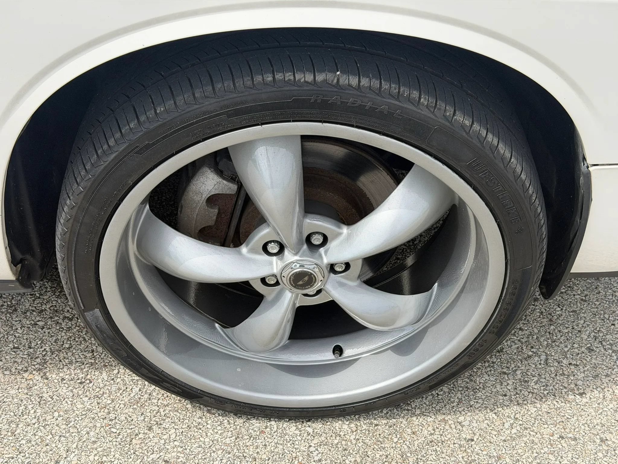 Used 2009 Dodge Challenger R/T RWD image 12